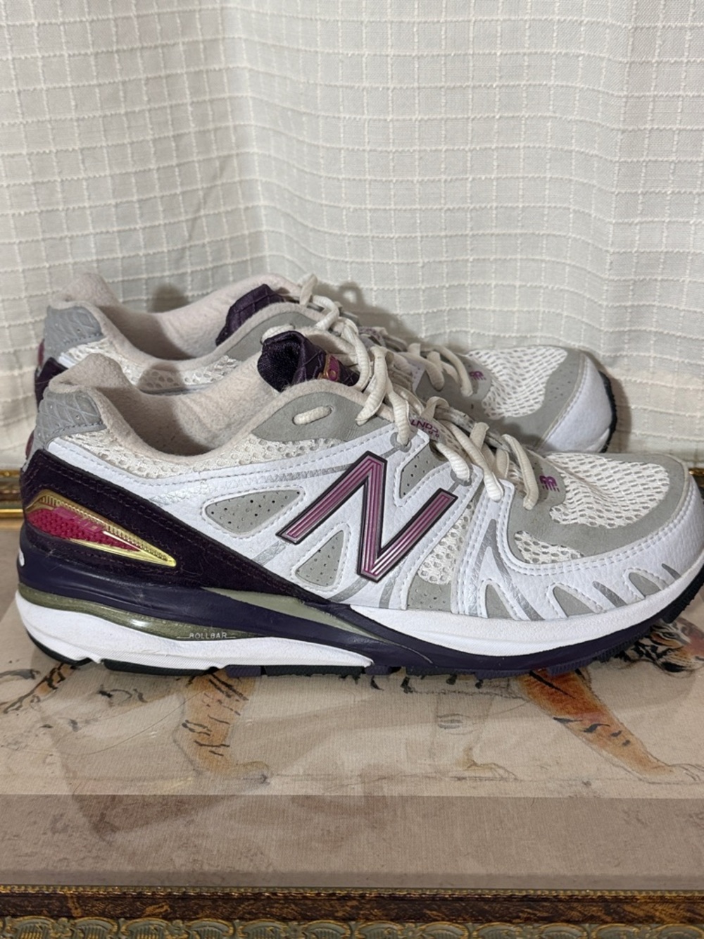 New Balance wms 8 B shoes 1540 Heritage Collection Encap Rollbar white purple